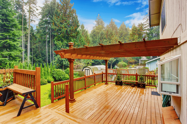 Maximize Your Outdoor Space with an L Shaped Deck